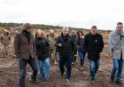 Llaryora recorrió Loma del Torito y ratificó el acompañamiento provincial a la búsqueda de personas desaparecidas