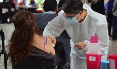 Las vacunas serán el escudo ante una eventual tercera ola