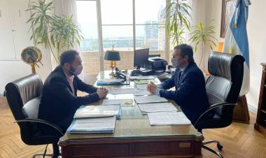 Romero mantuvo reuniones en los ministerios de Ambiente y Transporte