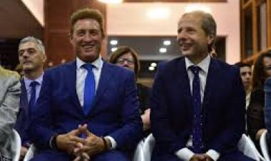 Damián Bernarte ya se prueba el traje de intendente