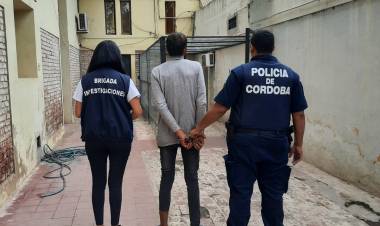 FUERON APREHENDIDOS DOS JOVENES AL ESTAR IMPLICADOS EN VARIOS HECHOS DE ROBO