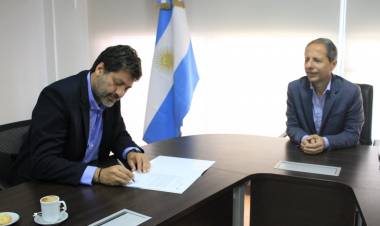 Se firmó un acuerdo para el dictado en la ciudad del Diplomado en Políticas de Seguridad Ciudadana