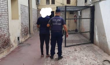 APREHENSIÓN DE MASCULINO POR VIOLACIÓN DE DOMICILIO 