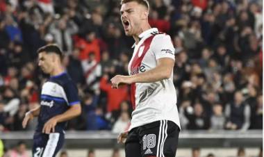 River goleó a Gimnasia y mantiene la ventaja en la cima de la Liga Profesional