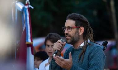 Villa Ciudad Parque: Riveros apeló la impugnación de su candidatura