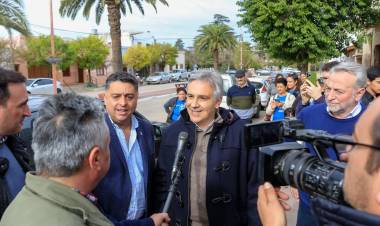 Desde el sur-sur, Llaryora propuso un plan de becas para que estudiantes del interior de Córdoba se formen en carreras críticas 