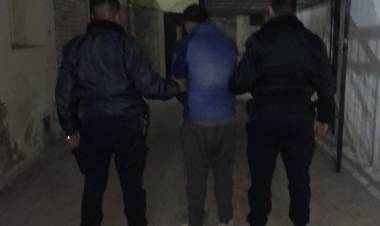  APREHENSIÓN DE MASCULINO CON PEDIDO DE DETENCIÓN VIGENTE