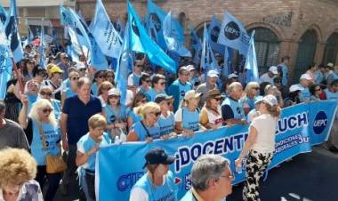 Paritaria: UEPC criticó a la Provincia por desconocer la propuesta del 60%