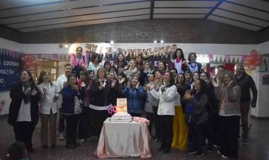 Felices 80 años escuela n° 1001 Santiago Puzzi