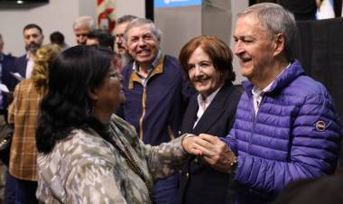 Más Vida Digna: Schiaretti completó desembolsos de otros 350 créditos