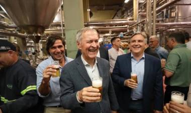 Juan Schiaretti: “Soy quien tiene más experiencia de gobierno”