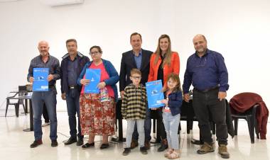 Se entregaron 36 escrituras sociales definitivas a familias de la ciudad