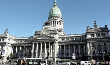 El Gobierno prorrogó hasta el 9 de diciembre las sesiones ordinarias del Congreso