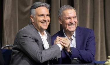 El Gabinete de Martín Llaryora contaría con 29 funcionarios de primera línea