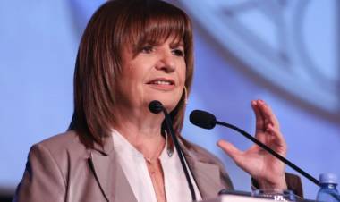 Bullrich contra el paro: alertó que descontarán el día a estatales e instó a empresarios a hacer lo mismo