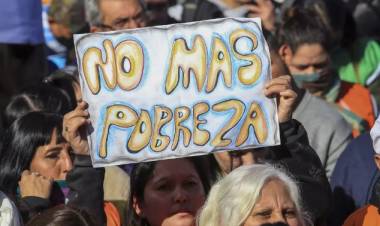 Nación fijó el Salario Mínimo de febrero en $180.000, muy por debajo del reclamado por los gremios