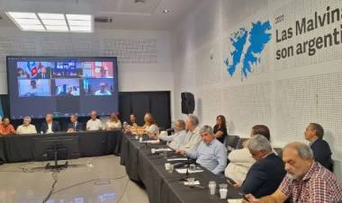 Universidades nacionales demandan mayor presupuesto y actualización de salarios