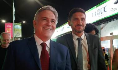 Desde ExpoAgro, Llaryora reiteró el pedido para que el Gobierno nacional elimine las retenciones al campo