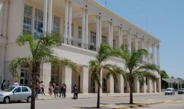 Ataque de Milei a la educación pública: la UNC se pronunció a favor de la libertad de expresión