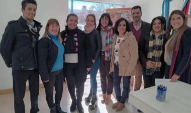 La asociación regional para el desarrollo del departamento castellanos entrego microcréditos  a emprendedores de Frontera 