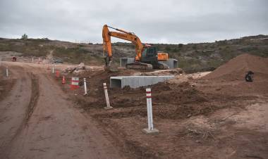 Avanza la pavimentación de la Ruta Provincial 28