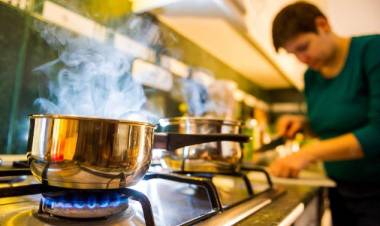 Avanza la quita de subsidios energéticos: cómo serán los aumentos en las tarifas de luz y gas