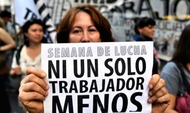 Adorni confirmó nuevos despidos en el Estado: 5 mil trabajadores quedarán en la calle