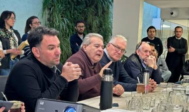 La Provincia otorgará más recursos para los consorcios camineros