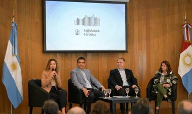 Se realizó el primer encuentro Interministerial de Educación y Trabajo