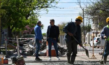 La segunda etapa del Plan Municipal de Bacheo 2024 no se detiene
