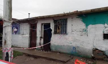 Tragedia en Córdoba: murió un chico de 13 años tras derrumbarse el techo de una casa