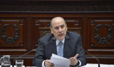 Francos contra Aerolíneas Argentinas: "Avanzaremos hacia la privatización"