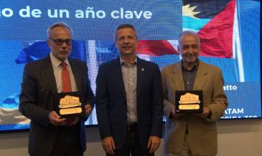 Zovatto y Graglia analizaron el presente y el futuro de la provincia y el país en el contexto global