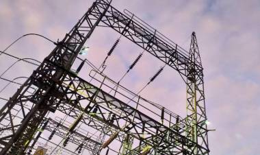 Para financiar líneas de alta tensión del AMBA, sumarán un cargo extra en las facturas eléctricas de todo el país