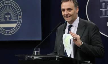 Más recortes: Javier Milei despidió a 2.400 empleados del Ministerio de Justicia