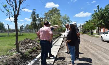 Segunda etapa de pavimentación  en marcha 