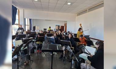 La Banda Sinfónica Municipal ofrecerá un concierto con artistas invitados de los Estados Unidos