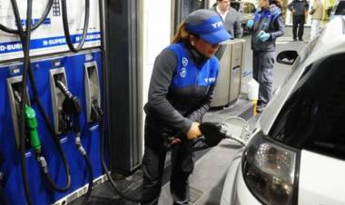 YPF implementará un nuevo sistema: el precio cambiará según la hora y la demanda