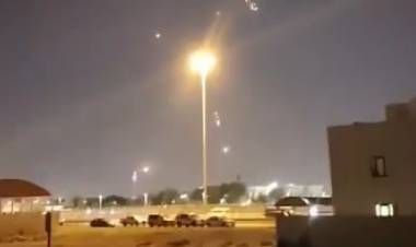 Irán anunció que lanzó un ataque con misiles contra una base militar estadounidense en Qatar