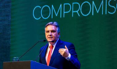 Ante más de 5.500 asistentes, Llaryora inauguró la Conferencia Climática Internacional