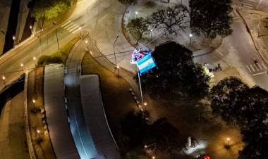 Anoche tuvo lugar un ejercicio de rescate en altura único en el país