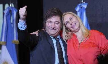 Milei y Karina presentaron declaraciones juradas de bienes: su patrimonio aumentó $80 millones en un año