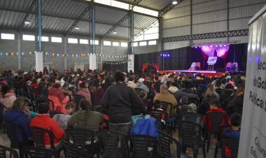 Frontera organiza una gran kermés para celebrar el Día de las Infancias