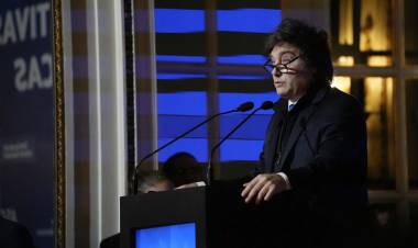 Milei criticó el freno al veto de la Emergencia en Discapacidad: "Un espectáculo macabro"