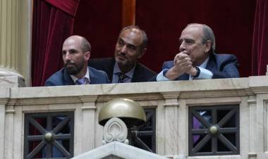 Tras el escándalo por las coimas, el Gobierno cambia el discurso y se despega de Spagnuolo