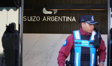 Coimas en el Gobierno: allanan la sede de la Agencia Nacional de Discapacidad y la Droguería Suizo Argentina