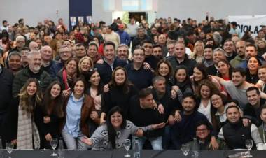 Provincias Unidas inauguró su comando en Colón: votar a Schiaretti es elegir "la sensatez frente a Milei"