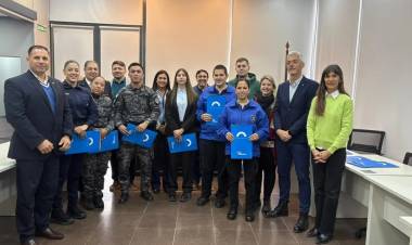 El Concejo Deliberante reconoció a policías y guardias urbanos por salvar la vida de una beba