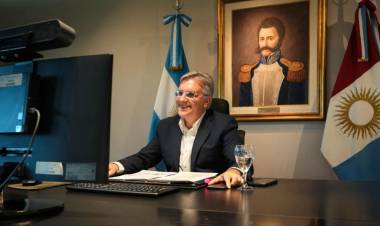 Alumnos y docentes de Huinca Renancó ya disfrutan de una nueva escuela Proa