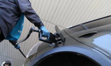 La Secretaría de Energía autorizó un aumento del 5% en los biocombustibles, que impactará en los surtidores